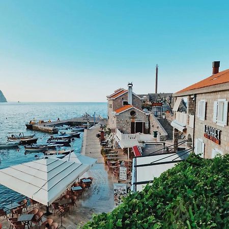Apartments First Line Petrovac Εξωτερικό φωτογραφία
