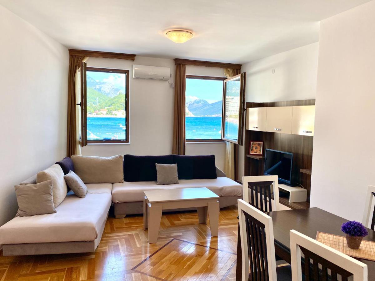 Apartments First Line Petrovac Εξωτερικό φωτογραφία
