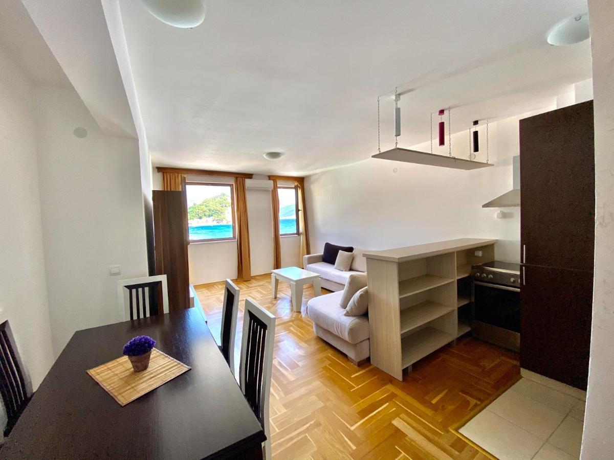 Apartments First Line Petrovac Εξωτερικό φωτογραφία