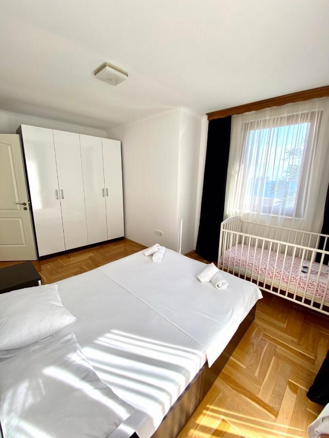 Apartments First Line Petrovac Εξωτερικό φωτογραφία