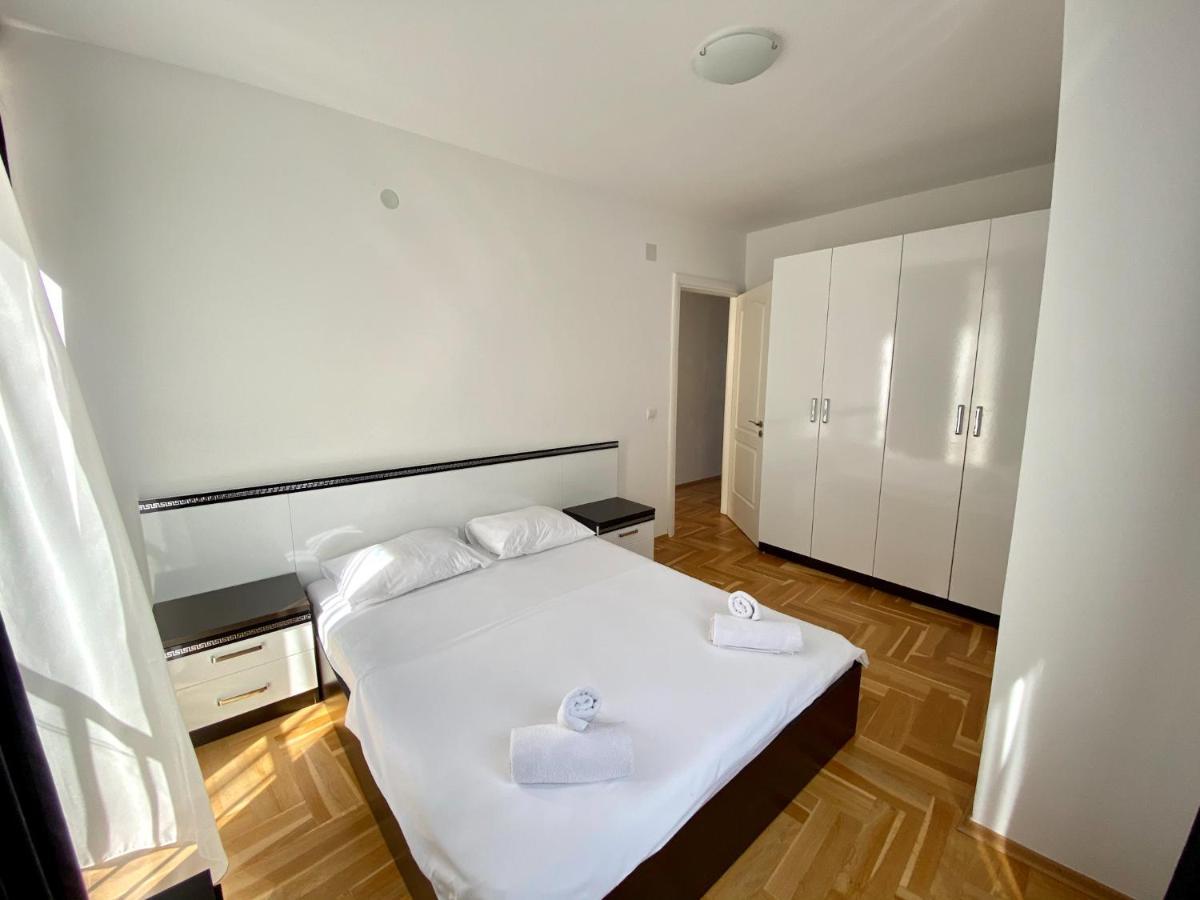 Apartments First Line Petrovac Εξωτερικό φωτογραφία