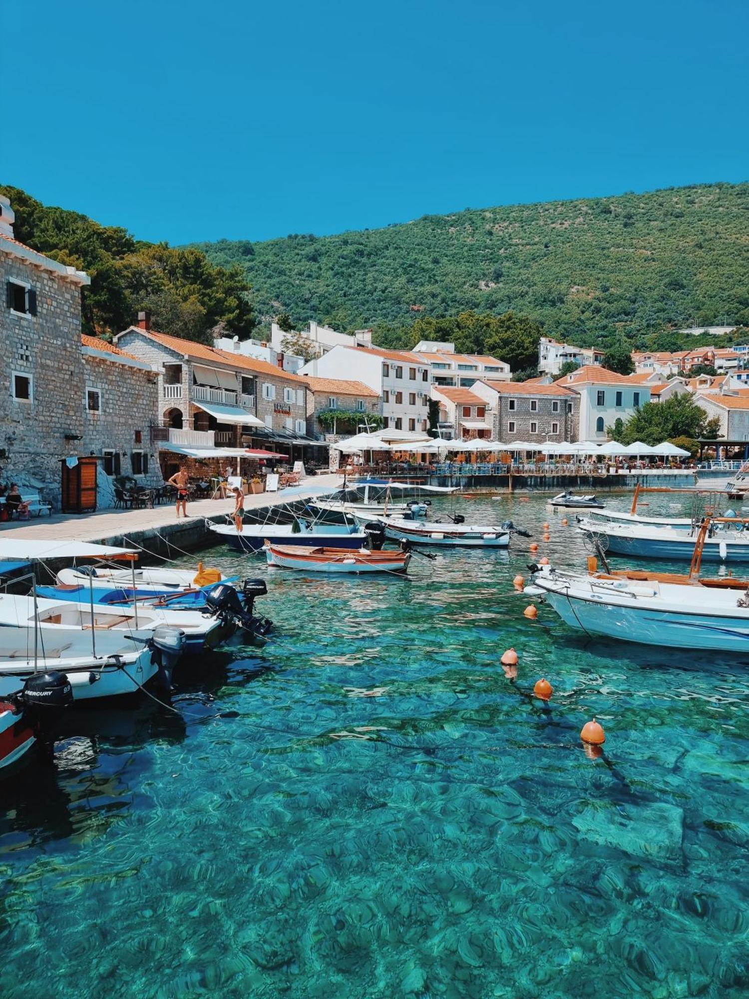 Apartments First Line Petrovac Εξωτερικό φωτογραφία
